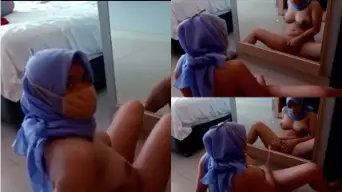 Jilbab Bugil Colmek Squirt Depan Kaca